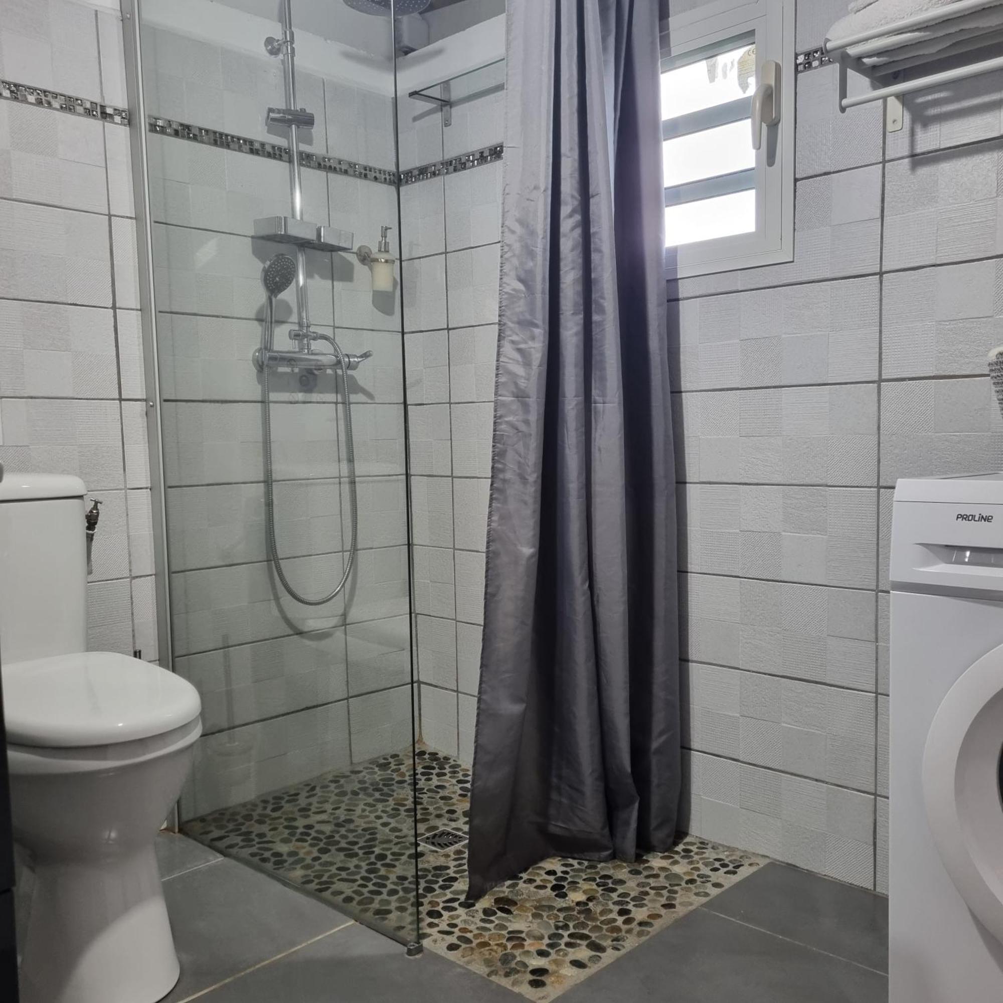 Charmant Studio D'Invite - Baie-Mahault Zewnętrze zdjęcie